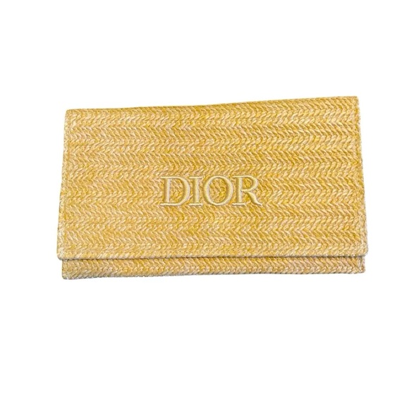 Christian Dior Raffia/Rattan Beauty Clutch Pouch Limited Edition 2023 - Picture 1 of 4